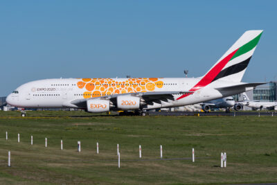 Emirates A388 A6-EEY DUS 290918