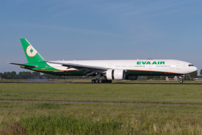 EvaAir 77W B-16736 AMS 300720