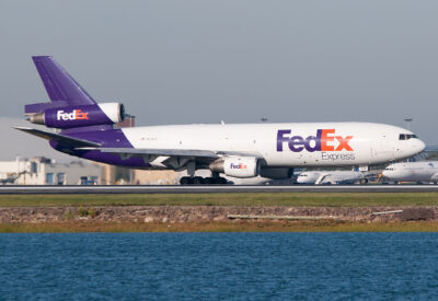FedEx MD10 N554FE BOS 290909