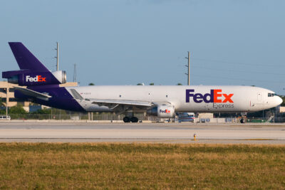 FedEx MD11F N526FE MIA 281208