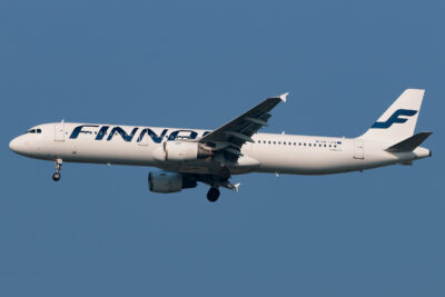 Finnair A321 OH-LZA MXP 110617
