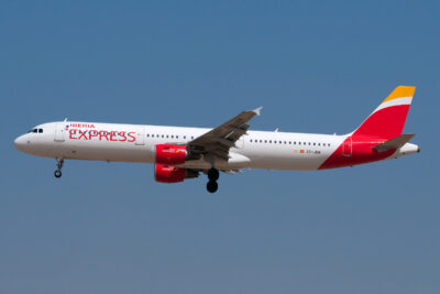 IberiaExpress A321 EC-JDM MAD 050916