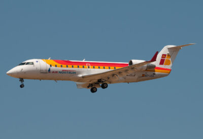 IberiaRegional CRJ200 EC-JEN PMI 130512