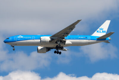 KLM 772 PH-BQB JFK 130822