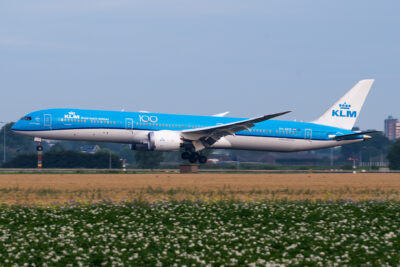 KLM 781 PH-BKD AMS 300720