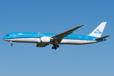 KLM 789 PH-BHM AMS 310720