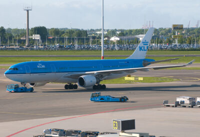KLM A332 PH-AOH AMS 110509