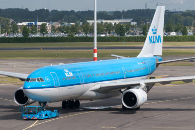 KLM A332 PH-AOL AMS 180813