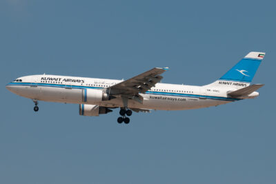 KuwaitAirways A300 9K-AMC DXB 110214