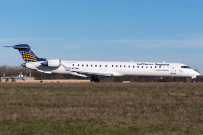 LufthansaRegional CRJ900 D-ACNH LUX 210319a