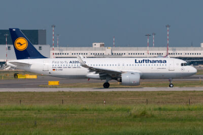 Lufthansa A20N D-AINA MXP 110617