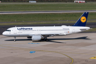 Lufthansa A320 D-AIZM DUS 290918