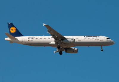 Lufthansa A321 D-AISI FCO 091011