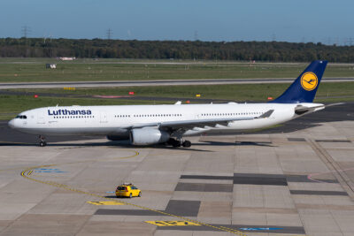 Lufthansa A333 D-AIKK DUS 290918