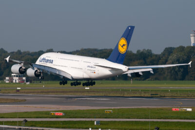 Lufthansa A380 D-AIMA HAM 250911