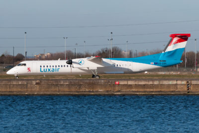 Luxair Dash8-Q400 LX-LGH LCY 060315