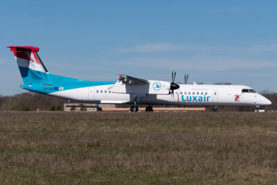 Luxair Dash8-Q400 LX-LQI LUX 210319