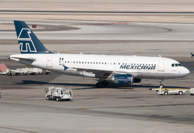 Mexicana A319 N62TY LAS 051009