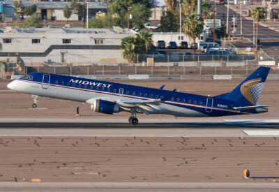MidwestConnect E190 N162HL PHX 031010