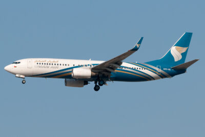 OmanAir 73H A4O-BE DXB 120214