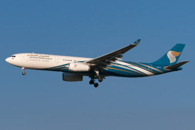 OmanAir A333 A4O-DJ MXP 100617