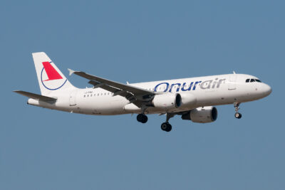 OnurAir A320 LZ-FBD AYT 120915