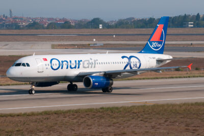 Onurair A320 TC-OBM IST 031012