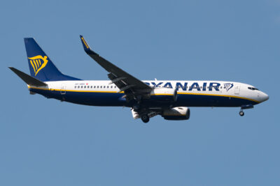 Ryanair 73H 9H-QBH MXP 310821