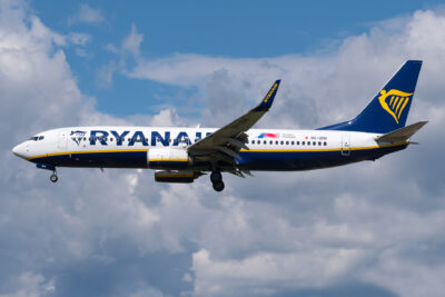 Ryanair 73H 9H-QDN BGY 290821