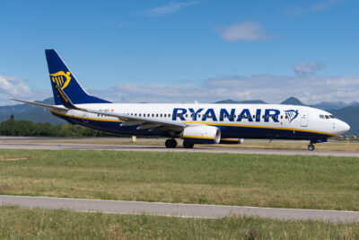 Ryanair 73H 9H-QDV BGY 290821