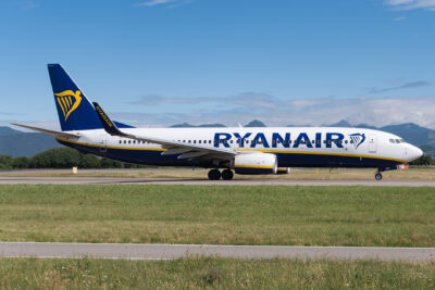 Ryanair 73H 9H-QDZ BGY 290821