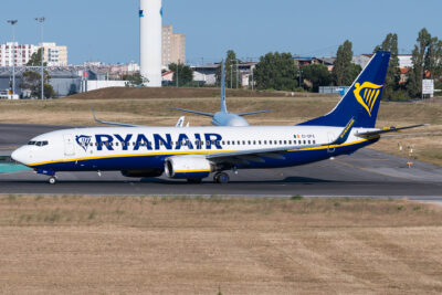 Ryanair 73H EI-DPX LIS 170618