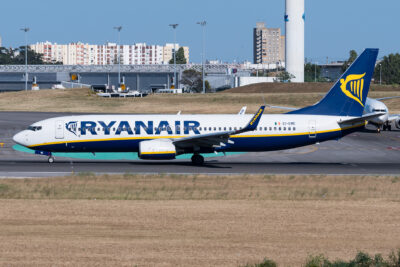 Ryanair 73H EI-EME LIS 160618