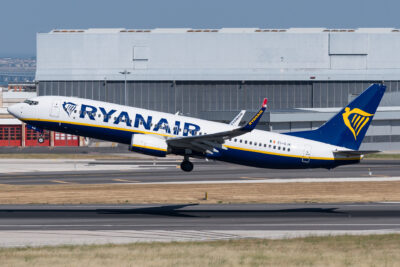 Ryanair 73H EI-GJK LIS 170618