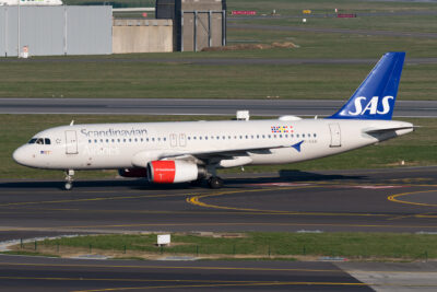 SAS A320 OY-KAN BRU 220319