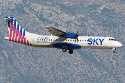 SkyExpress ATR72 SX-ELV ATH 100623