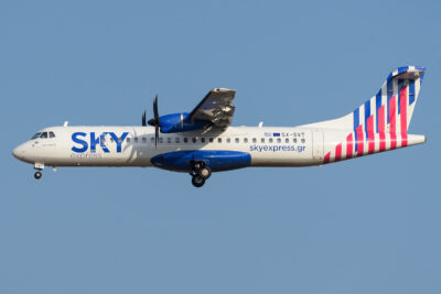 SkyExpress ATR72 SX-SVT ATH 080623