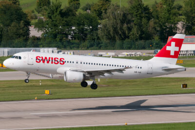 Swiss A320 HB-IJE ZRH 200817