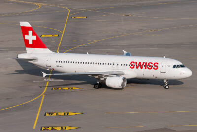 Swiss A320 HB-IJQ ZRH 200817