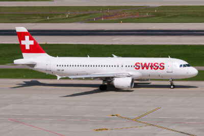 Swiss A320 HB-IJS ZRH 200817