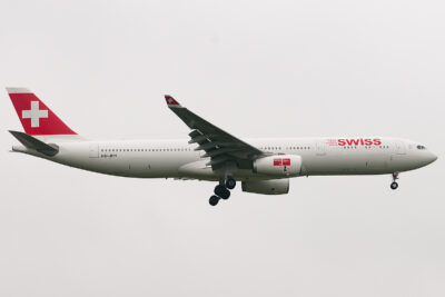 Swiss A332 HB-JHH JFK 230511