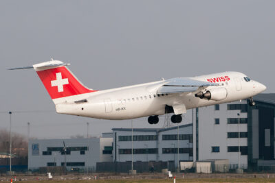 Swiss RJ85 HB-IXX LCY 180213