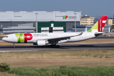 TAPAirPortugal A332 CS-TOP LIS 170618