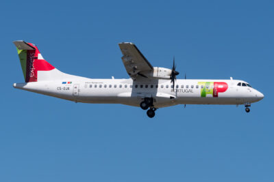 TAPPortugalExpress ATR72 CS-DJA LIS 170618