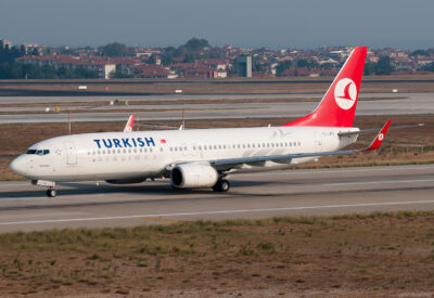 TurkishAirlines 73H TC-JFV IST 031012