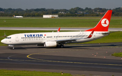 TurkishAirlines 73H TC-JGH DUS 290807