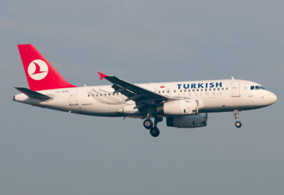 TurkishAirlines A319 TC-JLM IST 031012