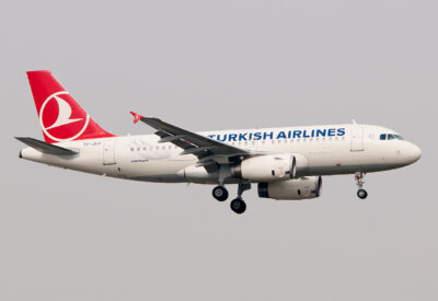TurkishAirlines A319 TC-JLU IST 021012
