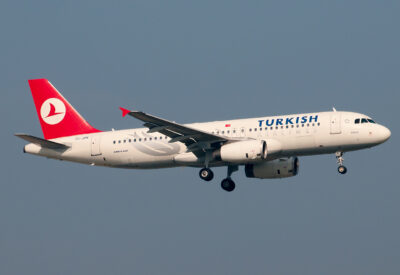 TurkishAirlines A320 TC-JPF IST 031012