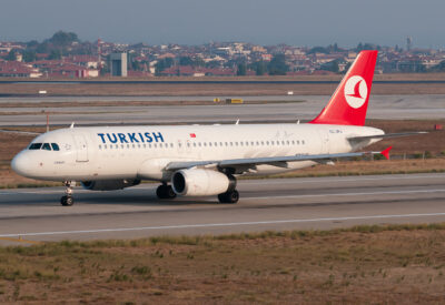 TurkishAirlines A320 TC-JPJ IST 031012